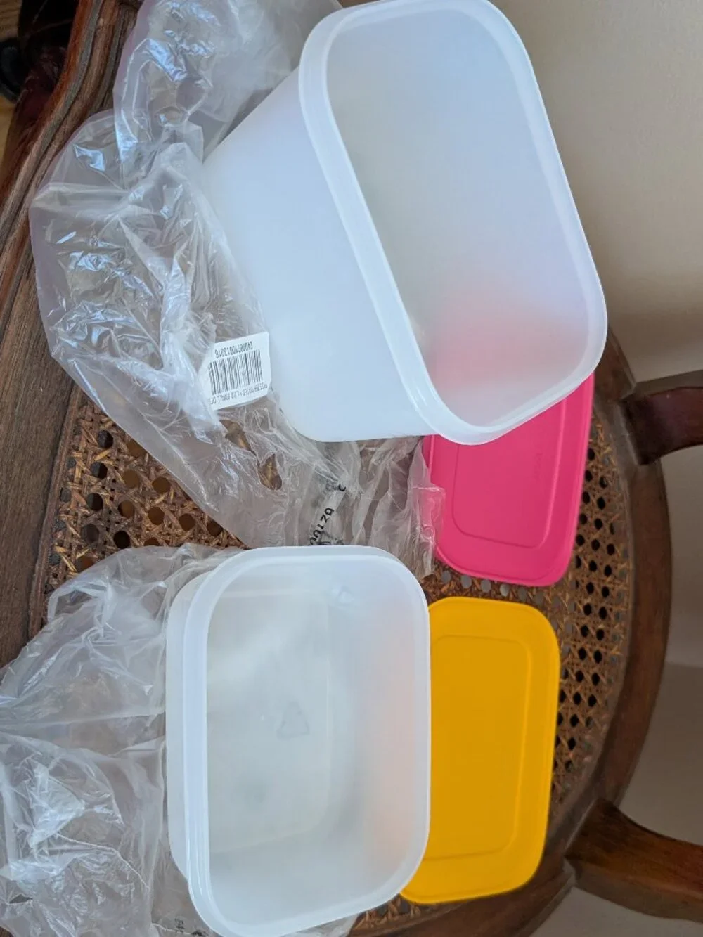NEW 2 pc Tupperware Freezer Mates Plus Set - Small Shallow & Small Deep